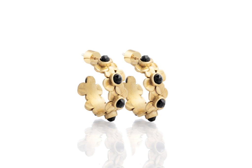 Flor Huggie Hoop in Natural Brass and Black Spinel